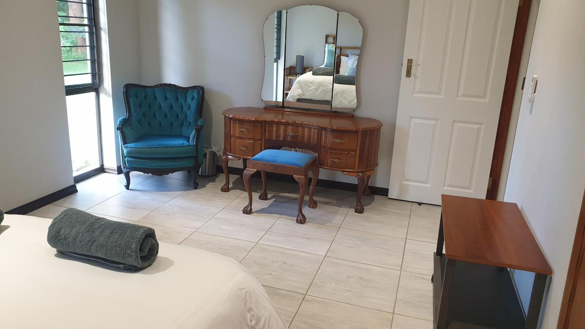 שלושלואי Honeybird Self Catering Accommodation מראה חיצוני תמונה
