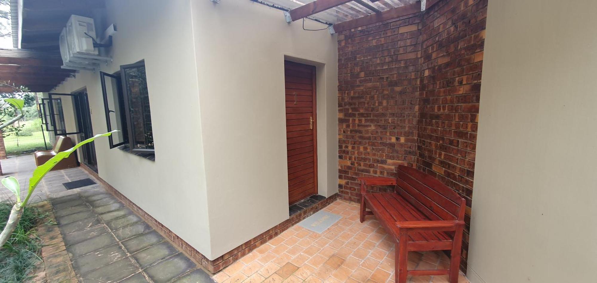 שלושלואי Honeybird Self Catering Accommodation מראה חיצוני תמונה